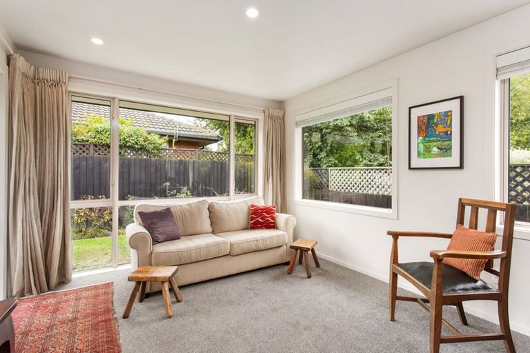 Photo of property in 2/66 Hounslow Street, Ilam, Christchurch, 8041