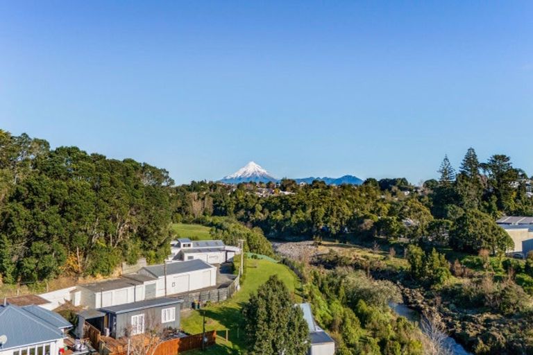 Photo of property in 20c Gordon Street, Glen Avon, New Plymouth, 4312
