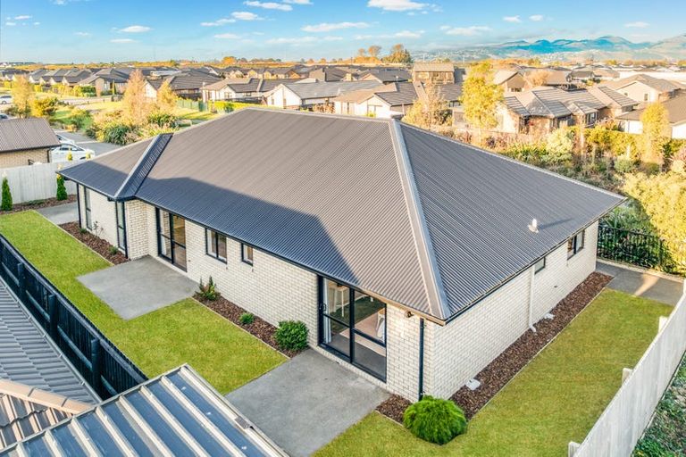 Photo of property in 14 Korokio Lane, Halswell, Christchurch, 8025