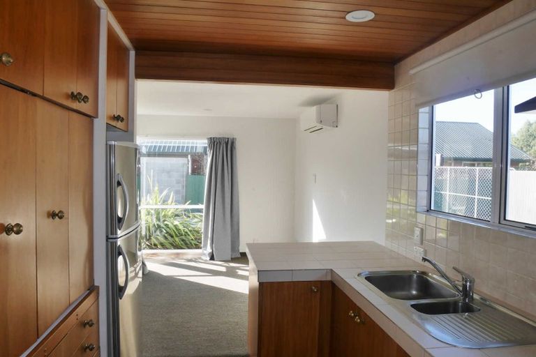 Photo of property in 32 Grants Road, Papanui, Christchurch, 8053