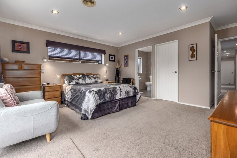 Photo of property in 7 Hulme Way, Raumati Beach, Paraparaumu, 5032