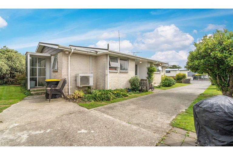Photo of property in 15 Farrar Street, Heidelberg, Invercargill, 9812