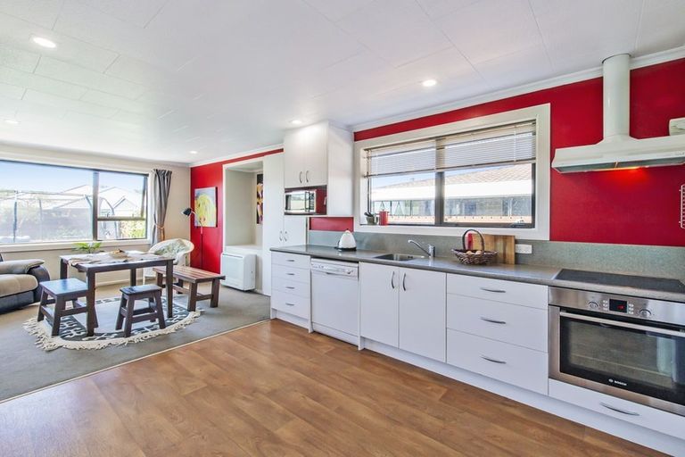 Photo of property in 48 Buchanans Road, Hei Hei, Christchurch, 8042