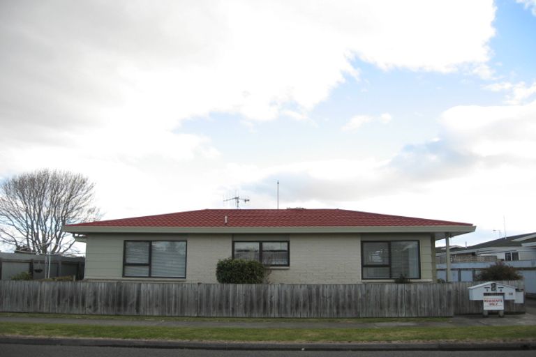 Photo of property in 1/84 Douglas Mclean Avenue, Marewa, Napier, 4110
