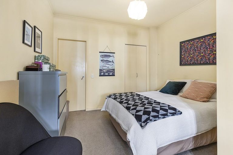 Photo of property in Dixonlane Apartments, 8/7 Feltex Lane, Te Aro, Wellington, 6011