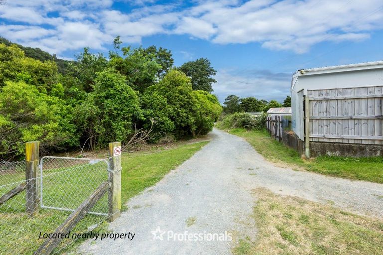 Photo of property in 2/71 Gemstone Drive, Birchville, Upper Hutt, 5018