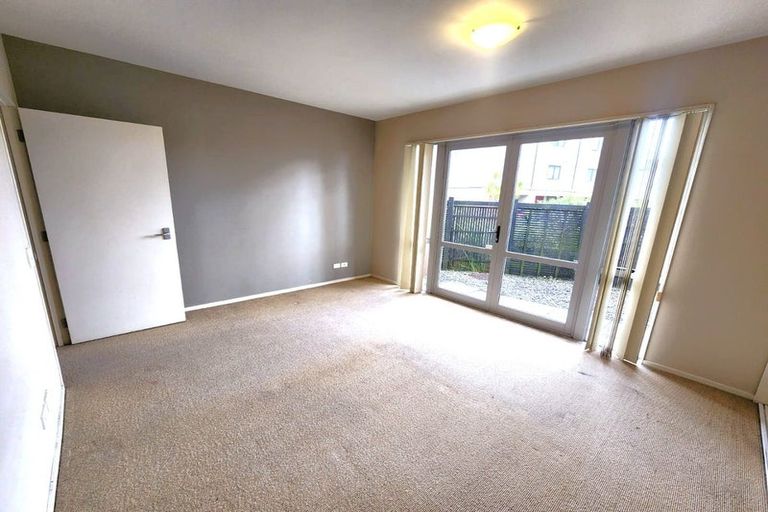 Photo of property in 1/29 Haven Drive, East Tamaki, Auckland, 2013