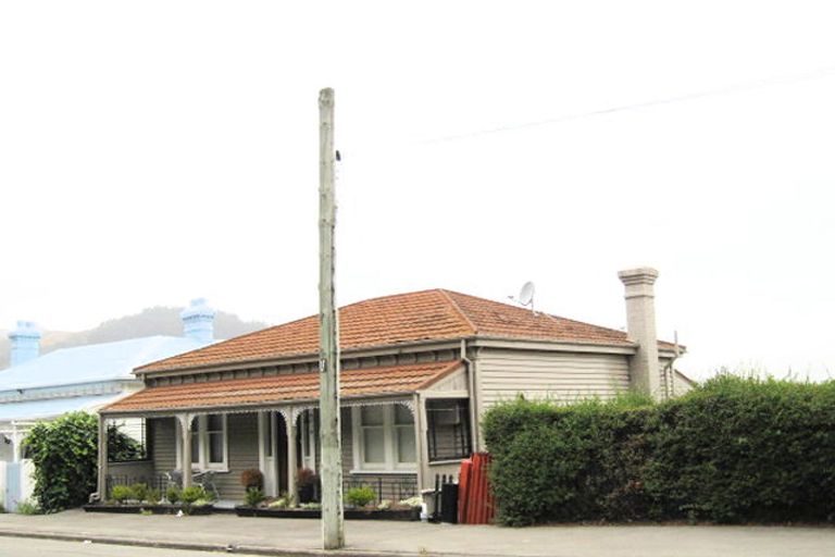 Photo of property in 15 Brittan Terrace, Lyttelton, 8082
