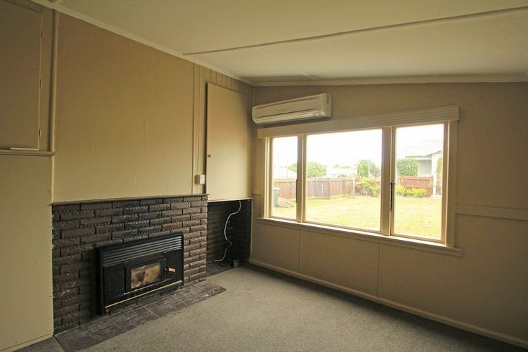 Photo of property in 77 Test Street, South Hill, Oamaru, 9400