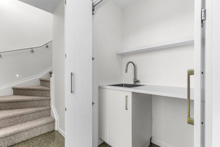 Photo of property in 3 Citrus Place, Mangawhai, 0505