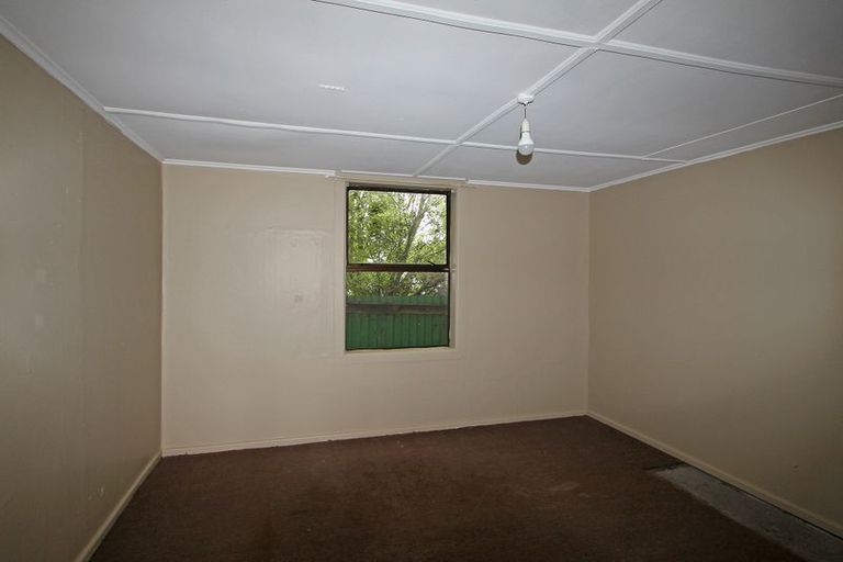 Photo of property in 77 Test Street, South Hill, Oamaru, 9400