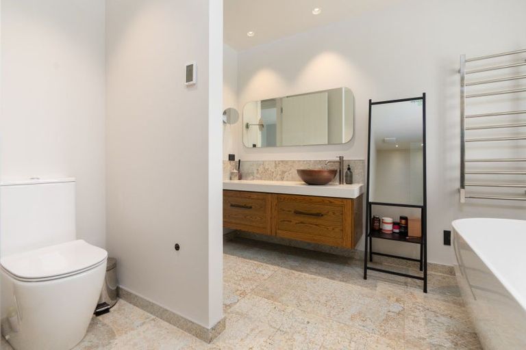 Photo of property in 119 Racecourse Road, Cambridge, 3493