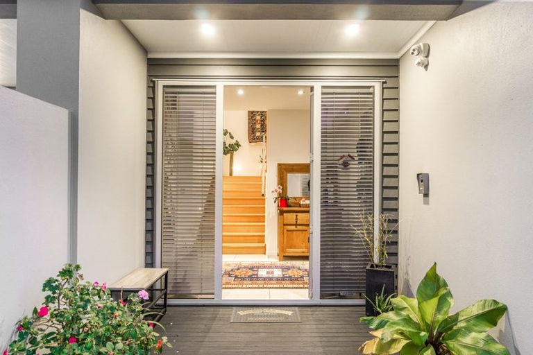 Photo of property in 219 East Coast Road, Campbells Bay, Auckland, 0620