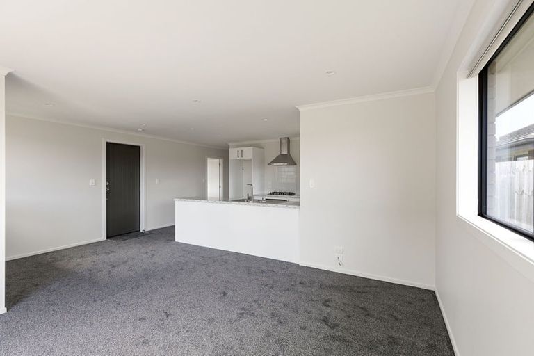 Photo of property in 9 Manawaroa Close, Grandview Heights, Hamilton, 3200