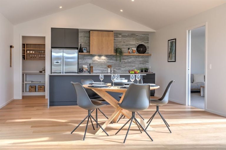 Photo of property in 14 Campbell Road, Wanaka, 9305