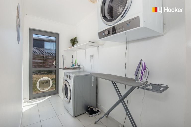 Photo of property in 4b Clayton Street, Saint Clair, Dunedin, 9012