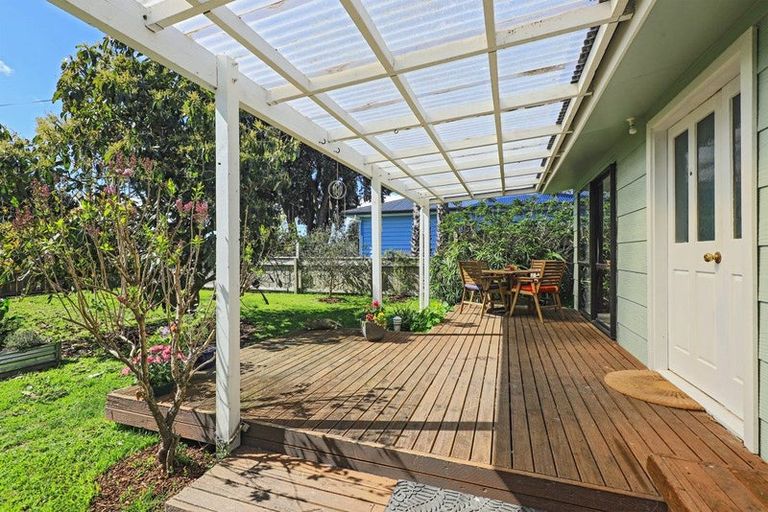 Photo of property in 3 Grange Road South, Haumoana, 4102