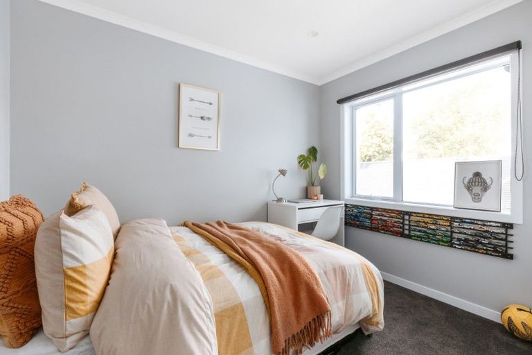 Photo of property in 28 Araroa Place, Papamoa Beach, Papamoa, 3118