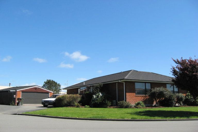 Photo of property in 14 Blakeley Place, Kaiapoi, 7630