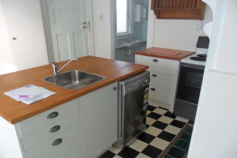 Photo of property in 67 Hull Street, South Hill, Oamaru, 9400