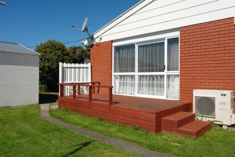 Photo of property in 2/166 Halswell Road, Hillmorton, Christchurch, 8025