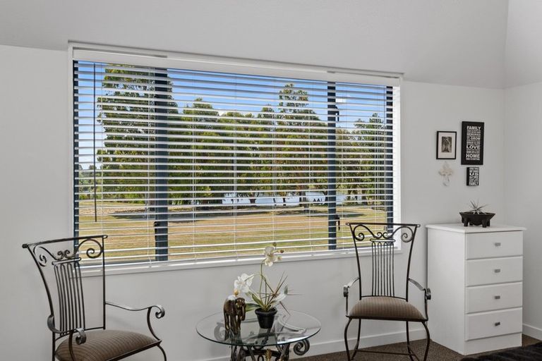 Photo of property in 5 Chilwell Place, Halswell, Christchurch, 8025