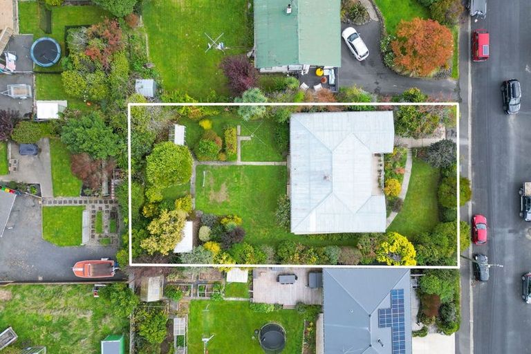 Photo of property in 11 Kennedy Road, Fairfield, Dunedin, 9018