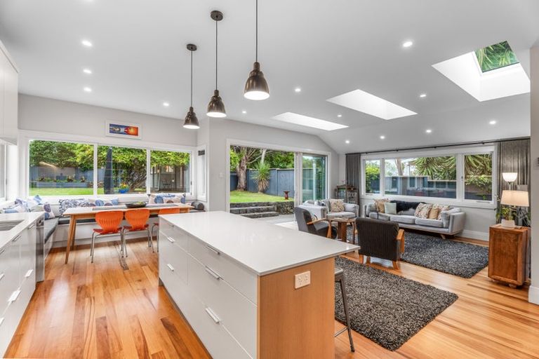 Photo of property in 37 Kensington Avenue, Mount Eden, Auckland, 1024