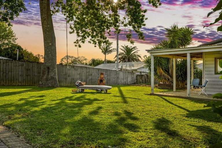 Photo of property in 95 Metcalfe Road, Ranui, Auckland, 0612