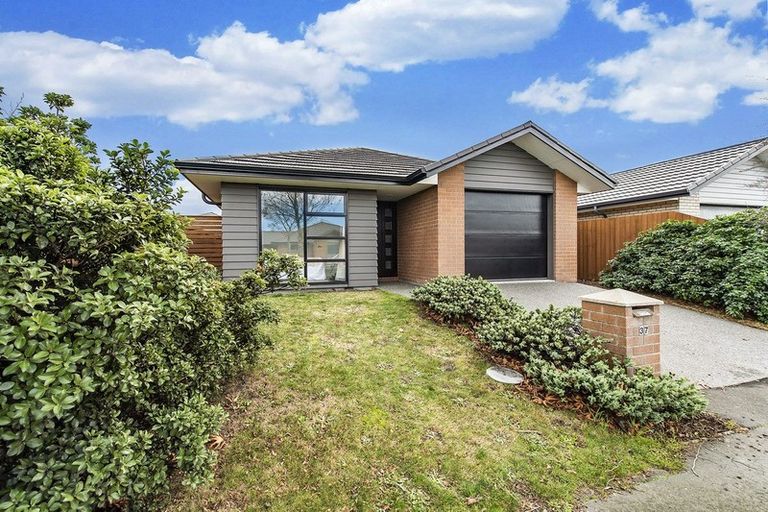 Photo of property in 37 Porter Street, Wigram, Christchurch, 8042