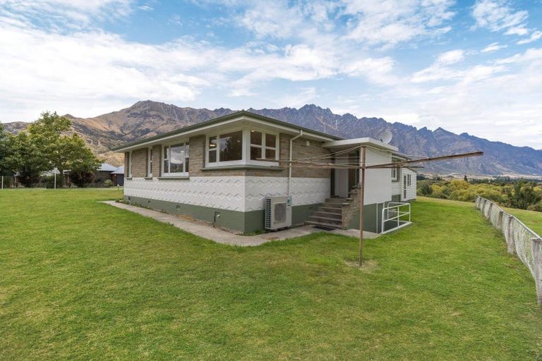 Photo of property in 58 Riverside Road, Frankton, Queenstown, 9300