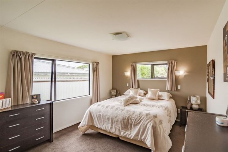 Photo of property in 142 Avondale Road, Greenmeadows, Napier, 4112