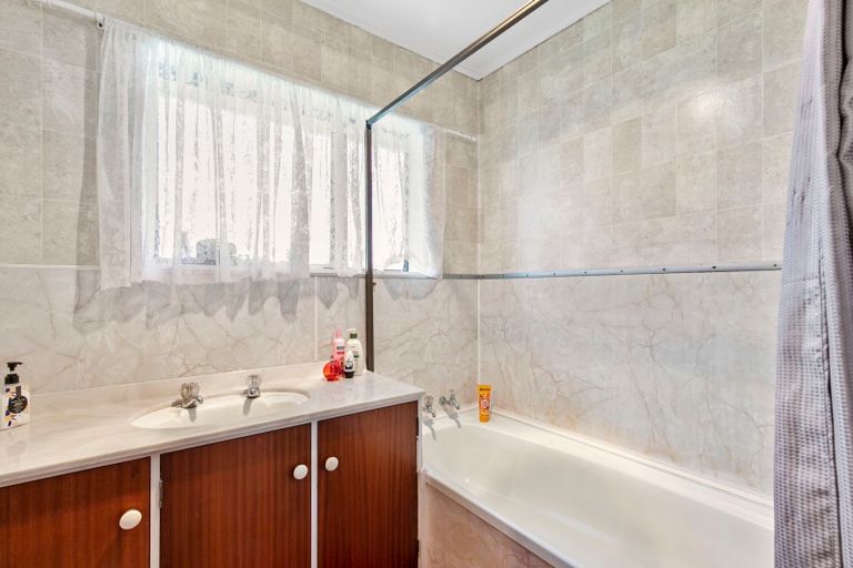 Photo of property in 1/26 Moloney Terrace, Pukekohe, 2120