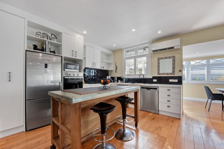 Photo of property in 255 Bridge Street, The Wood, Nelson, 7010