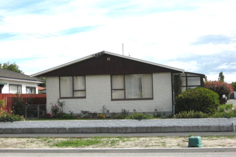 Photo of property in 1/64 Mackenzie Avenue, Woolston, Christchurch, 8023