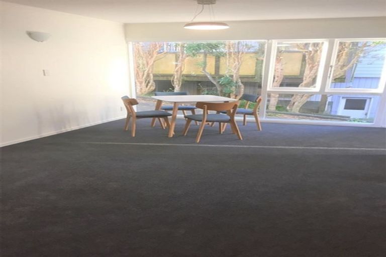 Photo of property in 12a Glen Alton Avenue, Paparangi, Wellington, 6037