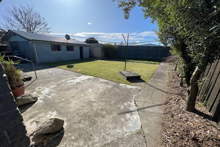 Photo of property in 45 Kuaka Crescent, Bromley, Christchurch, 8062