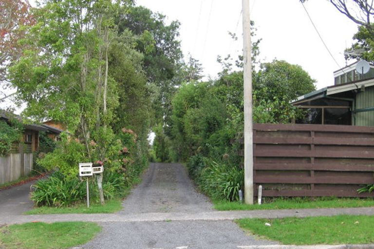 Photo of property in 287 Royal Road, Massey, Auckland, 0614