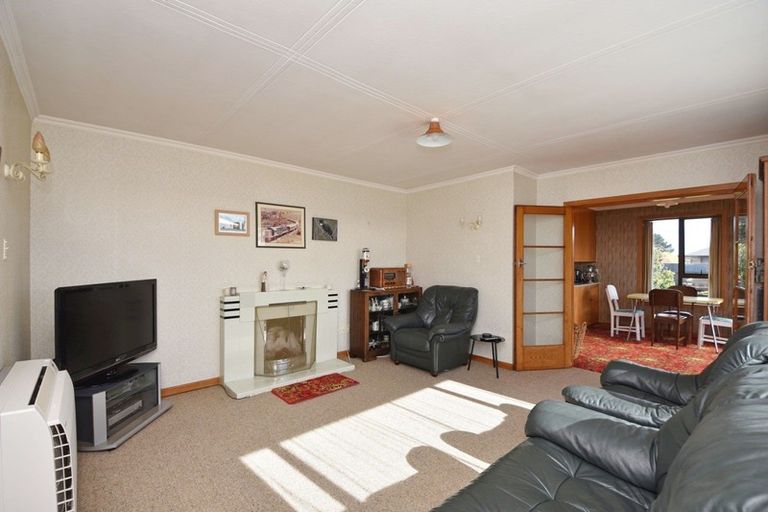 Photo of property in 74 Dunlop Street, Wallacetown, 9816