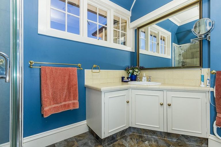 Photo of property in 27 Clifton Road, Hauraki, Auckland, 0622