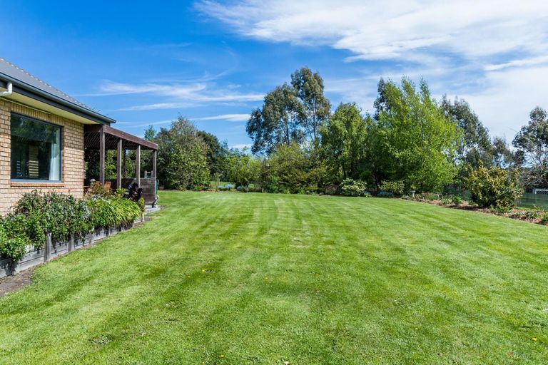 Photo of property in 854 Fairview Road, Claremont, Timaru, 7972