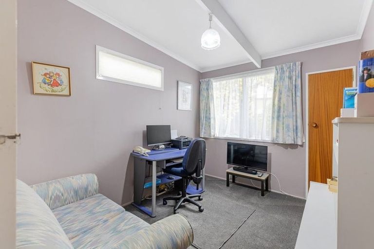 Photo of property in 15 Juliana Place, Awapuni, Palmerston North, 4412