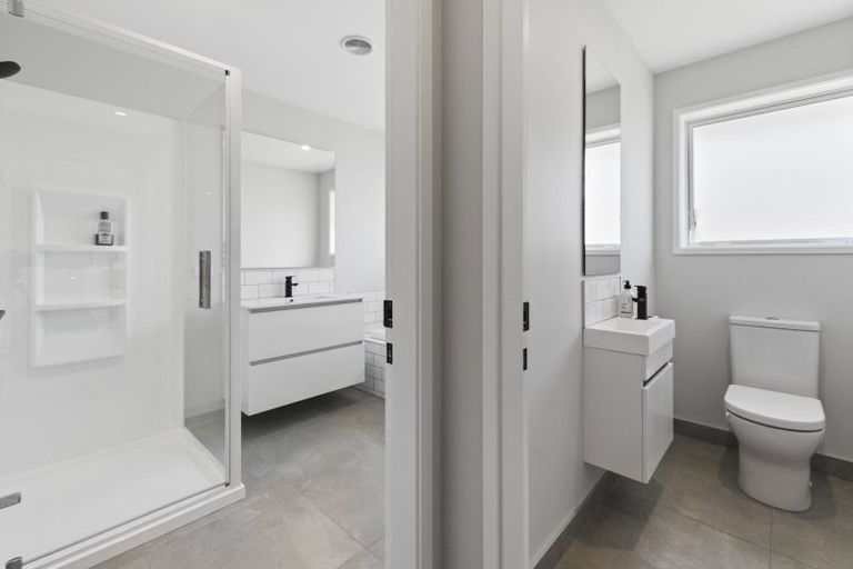 Photo of property in 7 Fairview Place, Levin, 5510