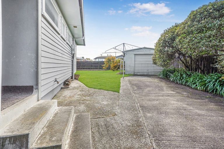 Photo of property in 48 English Street, St Andrews, Hamilton, 3200