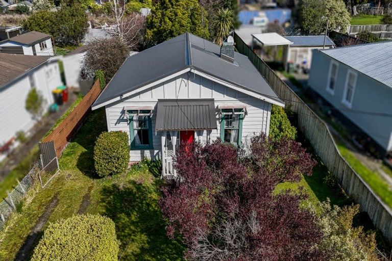 Photo of property in 28 Railway Crescent, Masterton, 5810