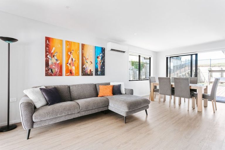 Photo of property in 22 Stingray Drive, Omokoroa, 3114