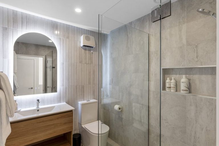 Photo of property in 55 Deans Avenue, Addington, Christchurch, 8011