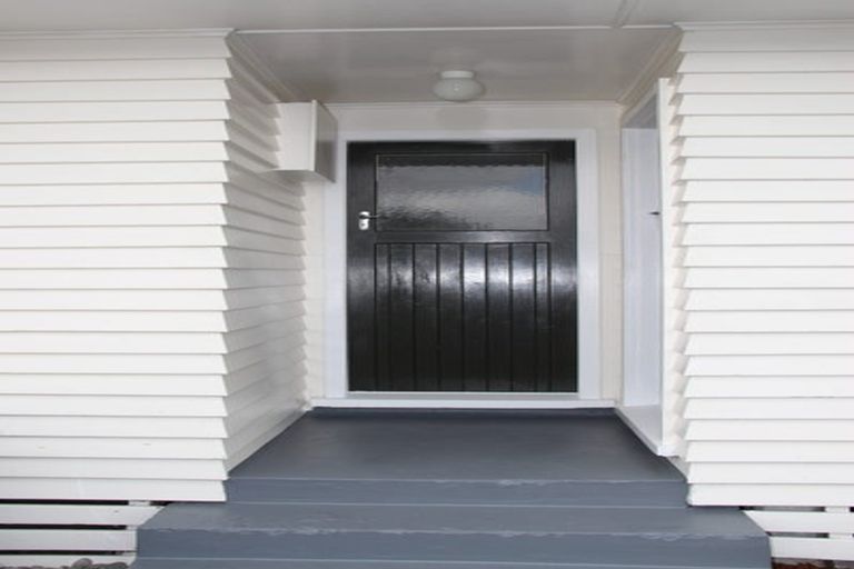 Photo of property in 5 Henderson Street, Riversdale, Blenheim, 7201