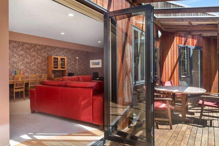 Photo of property in 22 Collingwood Street, Hokowhitu, Palmerston North, 4410