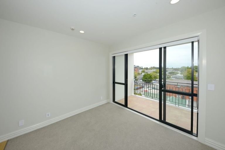 Photo of property in West Fitzroy, 7d/66 Armagh Street, Christchurch Central, Christchurch, 8013